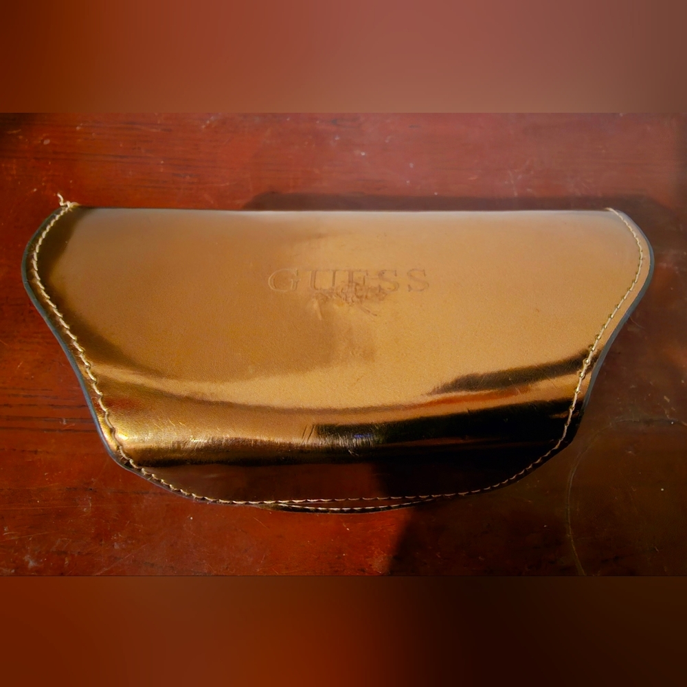 Guess large oversized bronze gold sunglasses case, luxury, 2010s, opulence